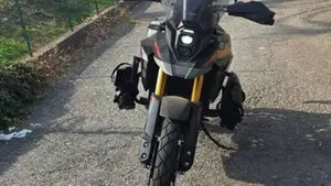 Suzuki V-Strom 800DE (2025 - 26)  (3)