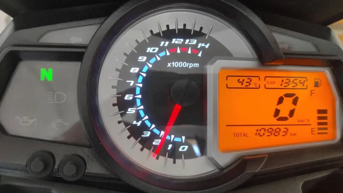 Benelli BN 302 (2014 - 16)  (5)