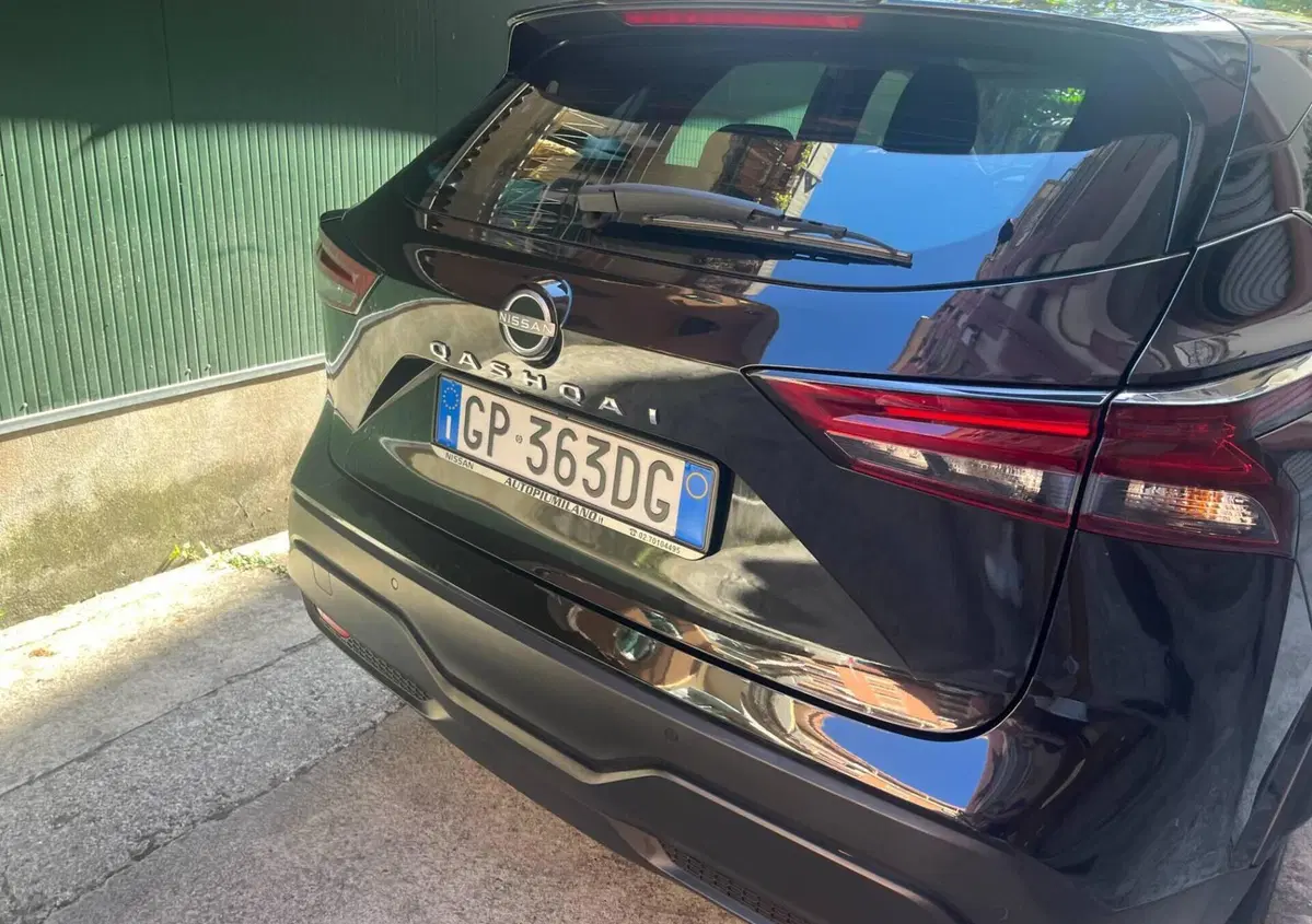 Nissan Qashqai 1.3 mhev Acenta 2wd 140cv (8)
