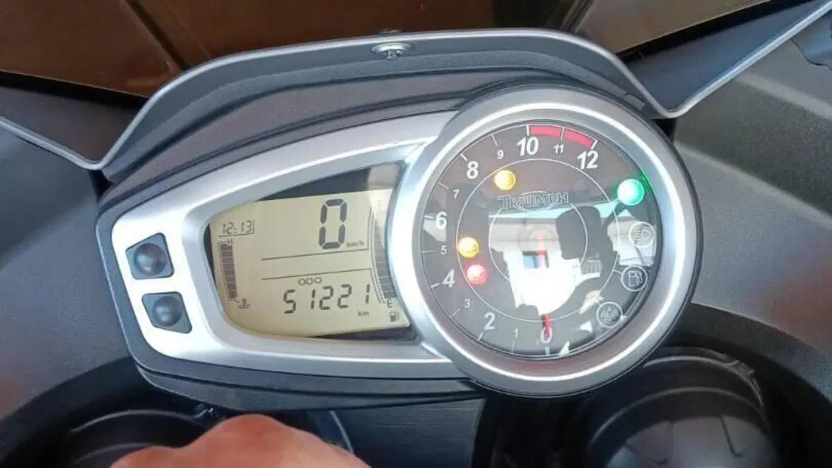 Triumph Tiger 1050 ABS (2006 - 12)  (4)