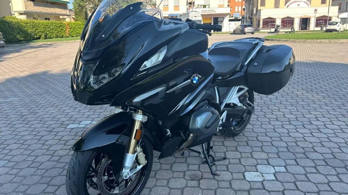 Bmw R 1250 RT (2021 - 25)  (2)