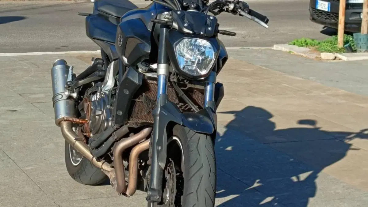 Yamaha MT-07 (2014 - 16)  (5)