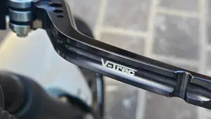 Triumph Speed Triple 1050 (2005 - 11)  (7)
