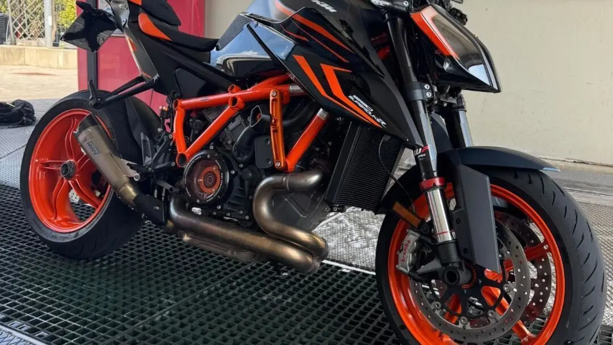 KTM 1290 Super Duke R (2021 - 23) 