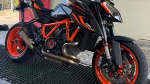KTM 1290 Super Duke R (2021 - 23) 