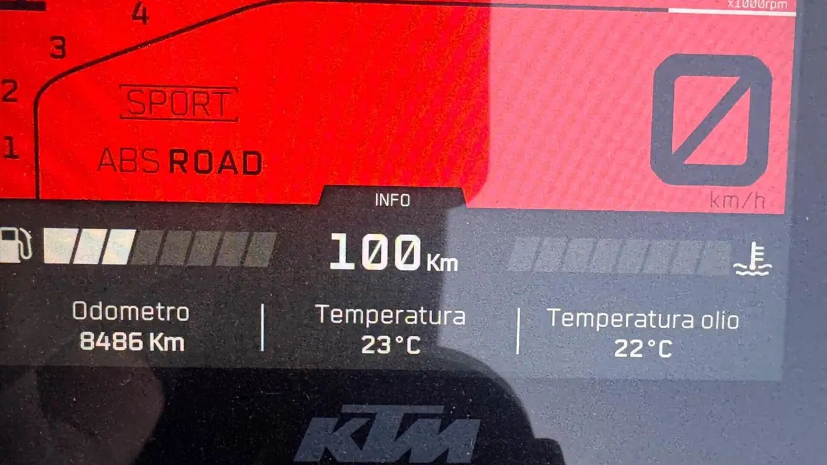 KTM 1290 Super Duke R (2021 - 23)  (6)