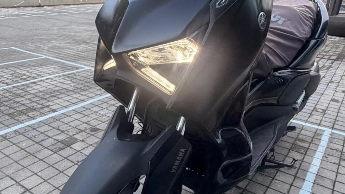 Yamaha X-Max 300 Tech Max (2021 - 24) 