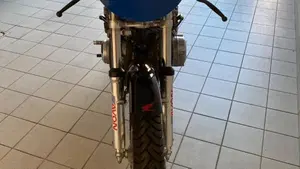 Honda CB 350 Four  (2)