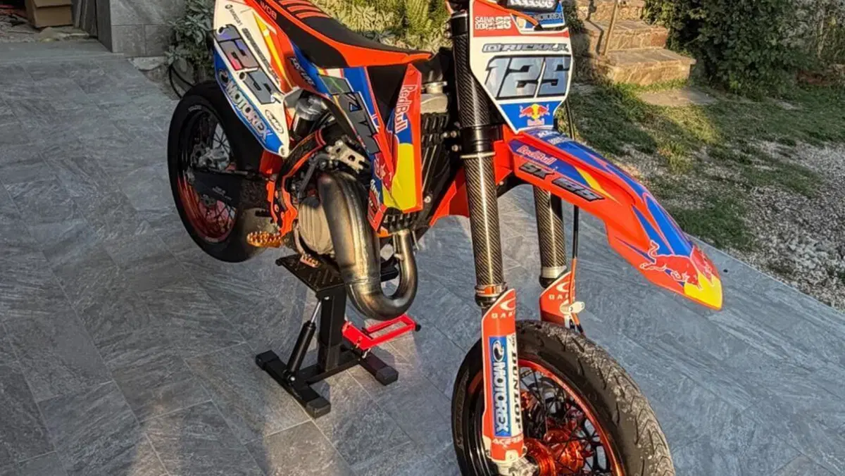 KTM 125 SX (2017)  (7)