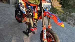 KTM 125 SX (2017)  (7)