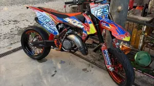 KTM 125 SX (2017)  (9)