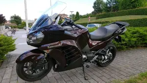 Kawasaki GTR 1400 ABS (2010 - 14) 