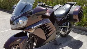 Kawasaki GTR 1400 ABS (2010 - 14)  (5)