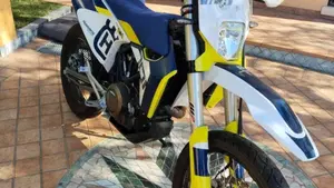 Husqvarna 701 Enduro (2022) 