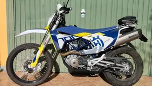 Husqvarna 701 Enduro (2022)  (4)