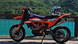 KTM 690 SMC R (2023 - 25) 
