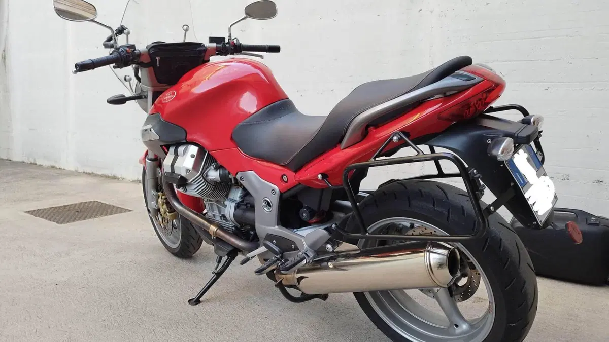 Moto Guzzi Breva 850 (2006 - 11)  (7)