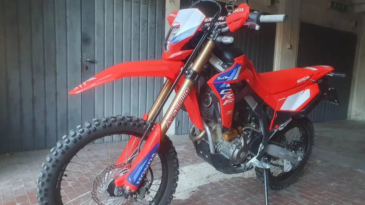 Honda CRF 300L Red Edition (2026)  (4)