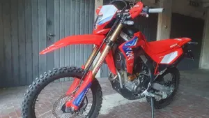 Honda CRF 300L Red Edition (2026)  (4)