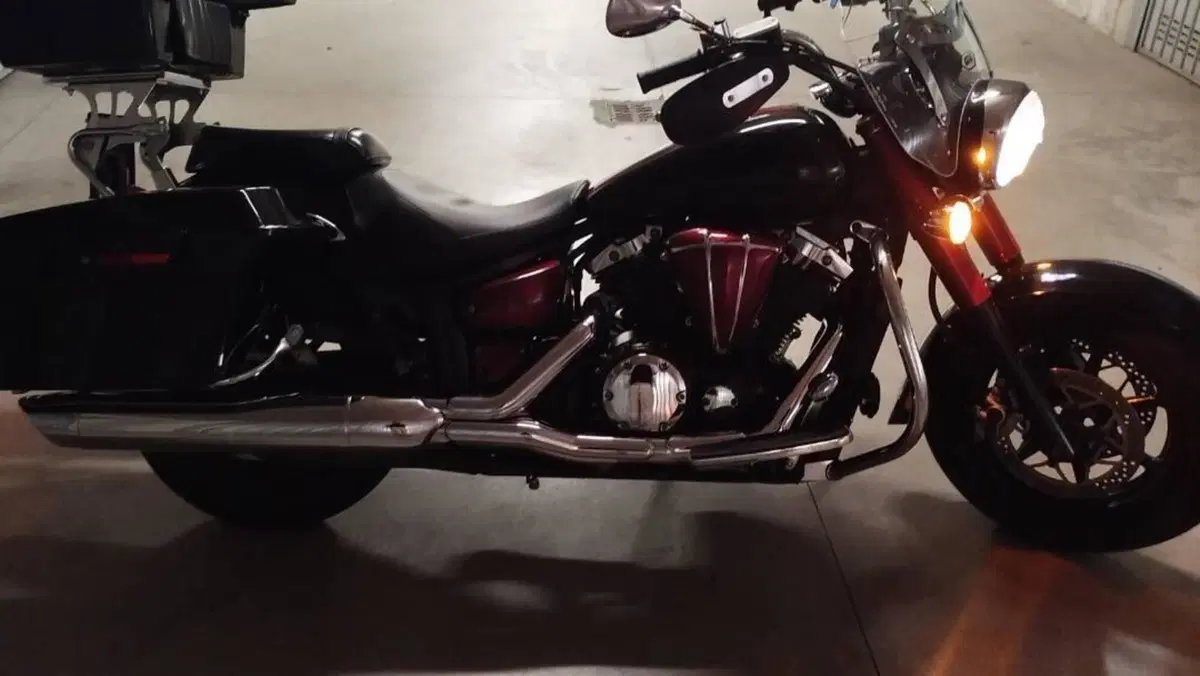 Yamaha XVS 1300 Midnight Star (2006 - 16)  (4)