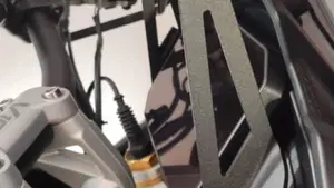 Moto Guzzi V100 Mandello S (2022 - 24)  (7)