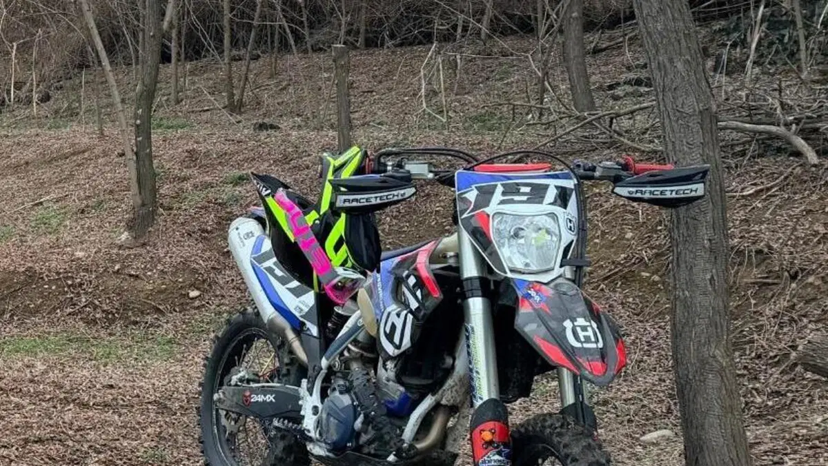 Husqvarna FE 250 (2015)  (3)