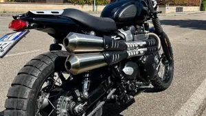 Triumph Street Scrambler 900 (2017 - 18)  (2)