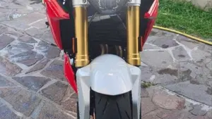Bmw F 900 R (2021 - 24)  (4)