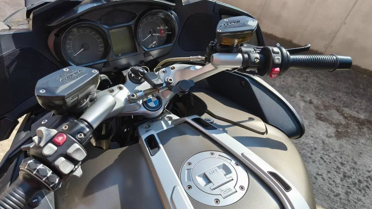 Bmw R 1200 RT (2010 - 13)  (4)