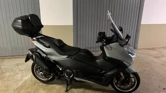 Yamaha T-Max 560 Tech Max (2025 - 26) usata