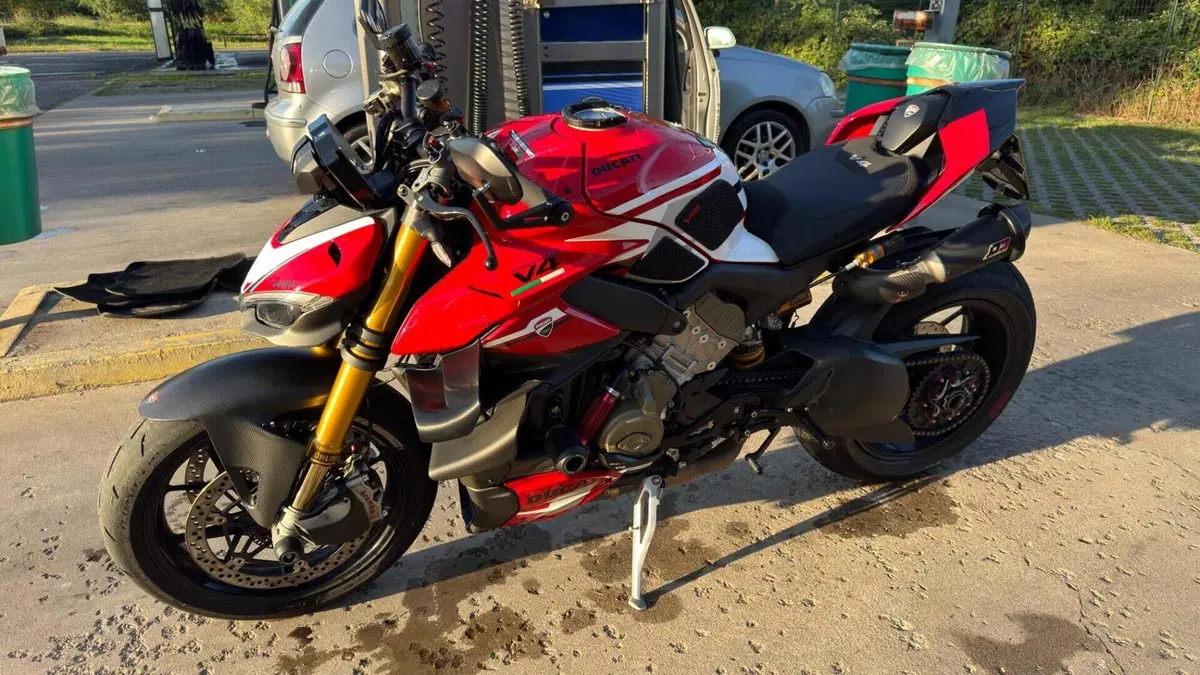 Ducati Streetfighter V4 (2023 - 24)  (2)