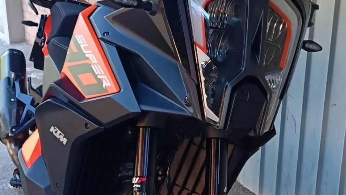 KTM 1290 Super Adventure S (2021 - 25)  (3)