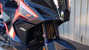 KTM 1290 Super Adventure S (2021 - 25)  (4)