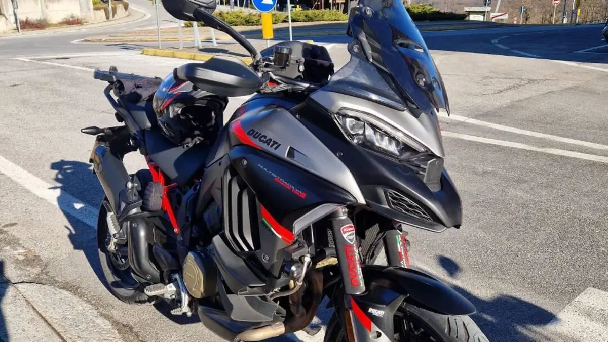 Ducati Multistrada V4 S Grand Tour (2024)  (3)