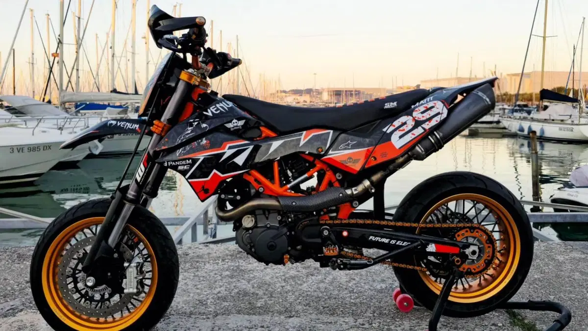 KTM 690 SMC R (2019 - 20) 