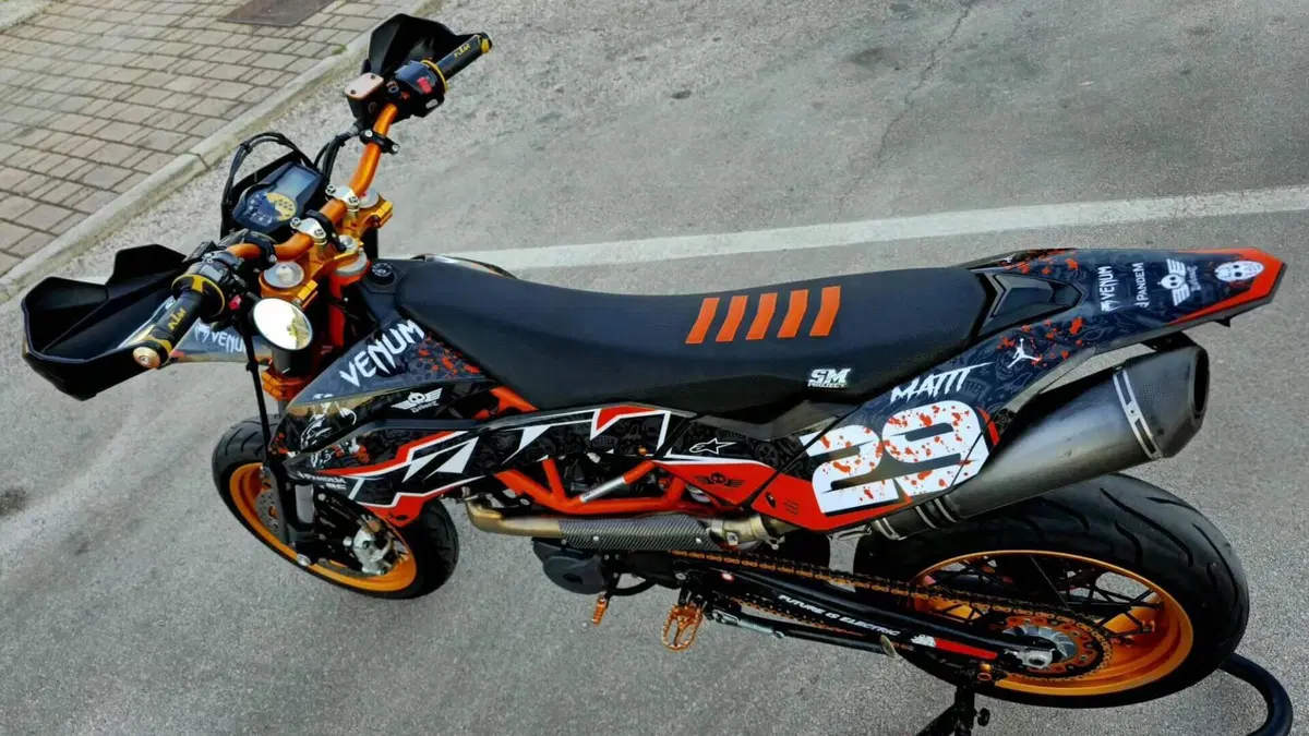KTM 690 SMC R (2019 - 20)  (3)