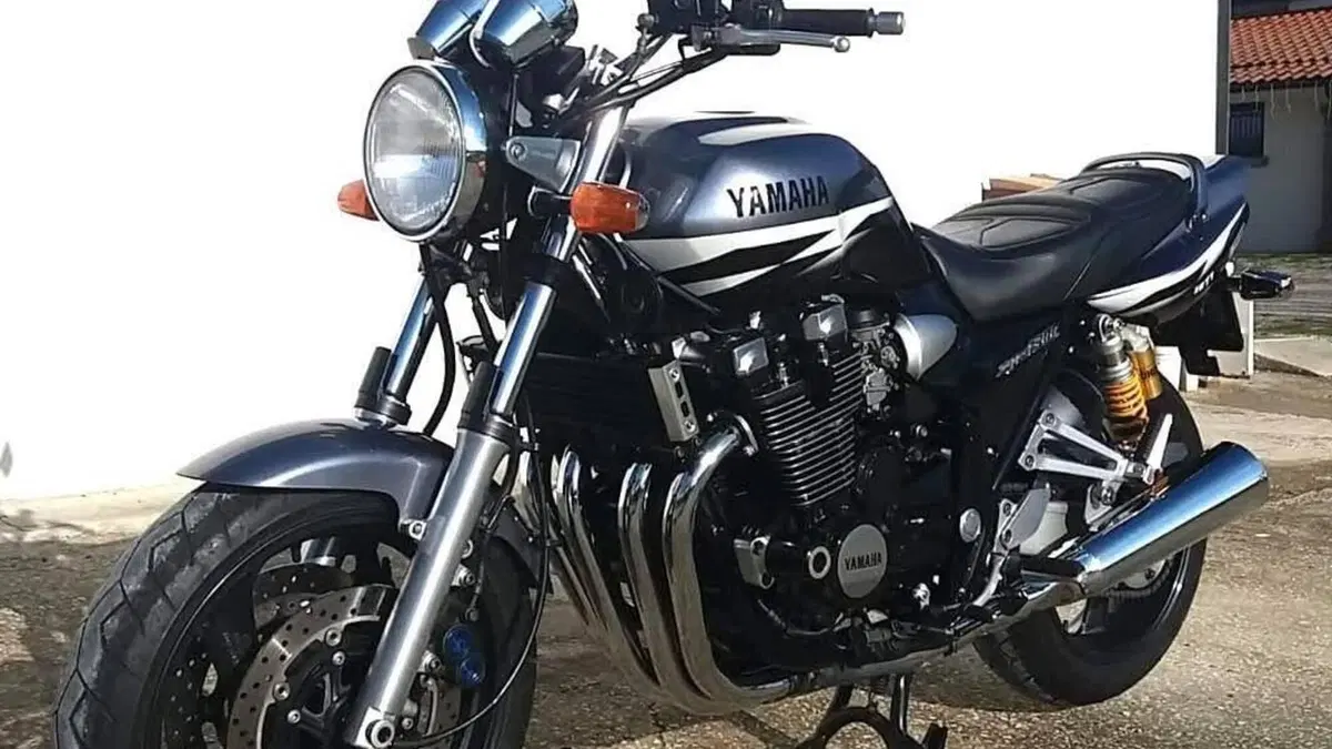 Yamaha XJR 1300 (2002 - 06) 