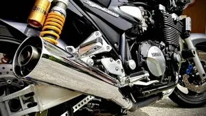 Yamaha XJR 1300 (2002 - 06)  (5)
