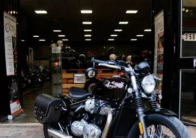 Triumph Bonneville Bobber 1200 (2017 - 20) - Annuncio 10122070