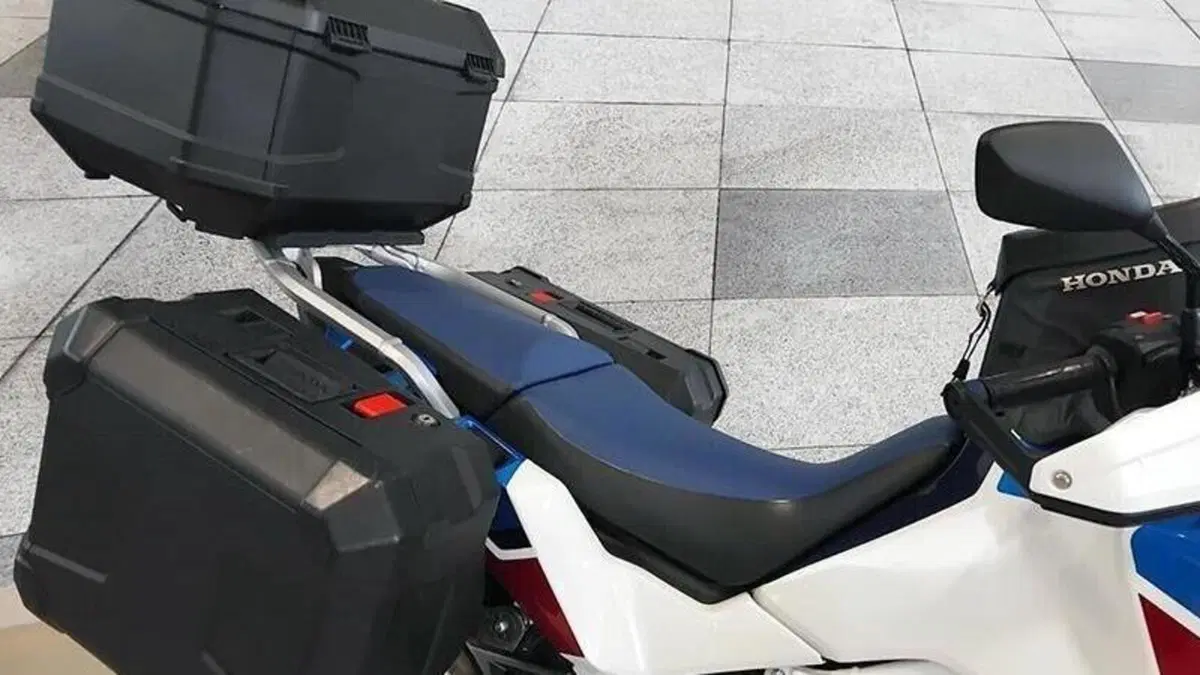 Honda Africa Twin CRF 1100L (2020 - 21)  (9)