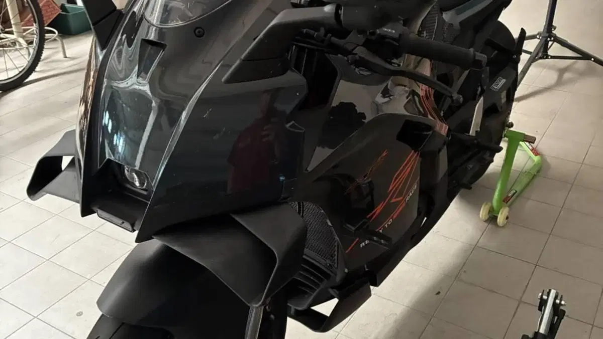 KTM 990 RC R (2026)  (2)