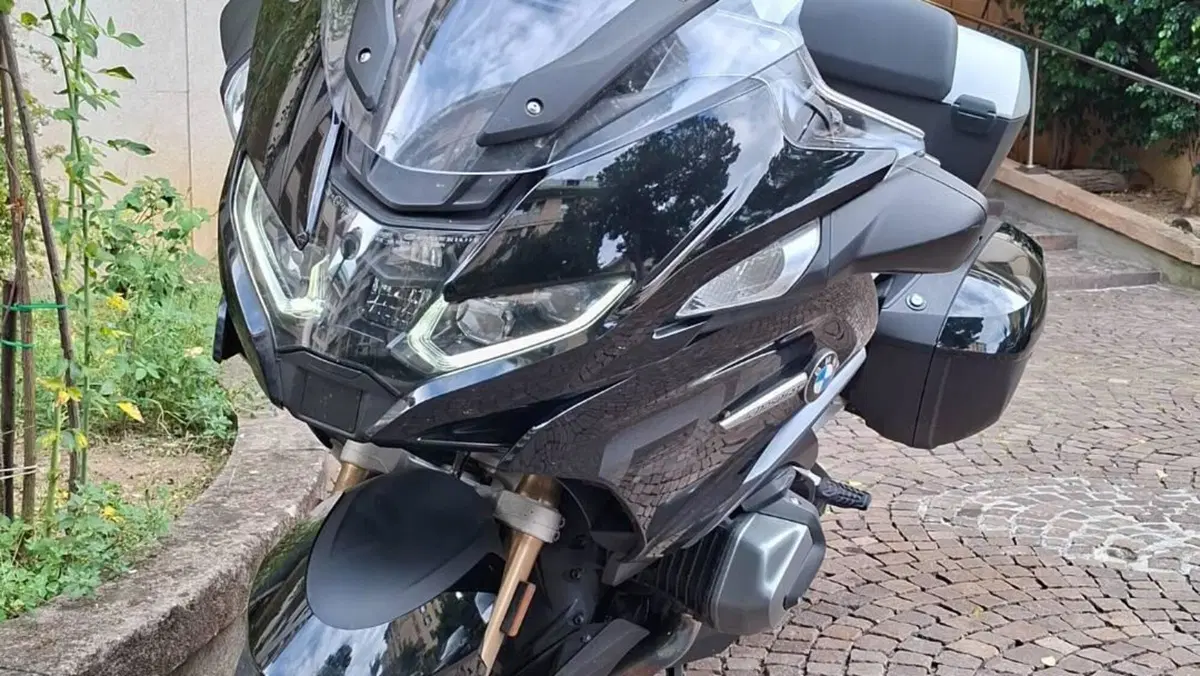 Bmw R 1250 RT (2021 - 25)  (2)