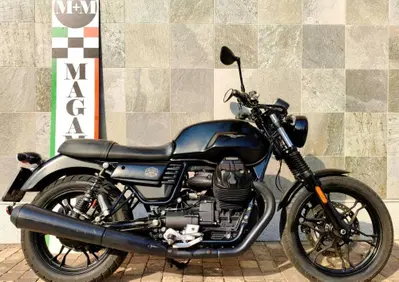 Moto Guzzi V7 III Stone (2017 - 20) - Annuncio 10122108