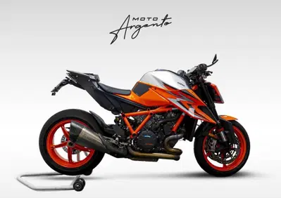 KTM 1290 Super Duke R (2021 - 23) - Annuncio 10122195