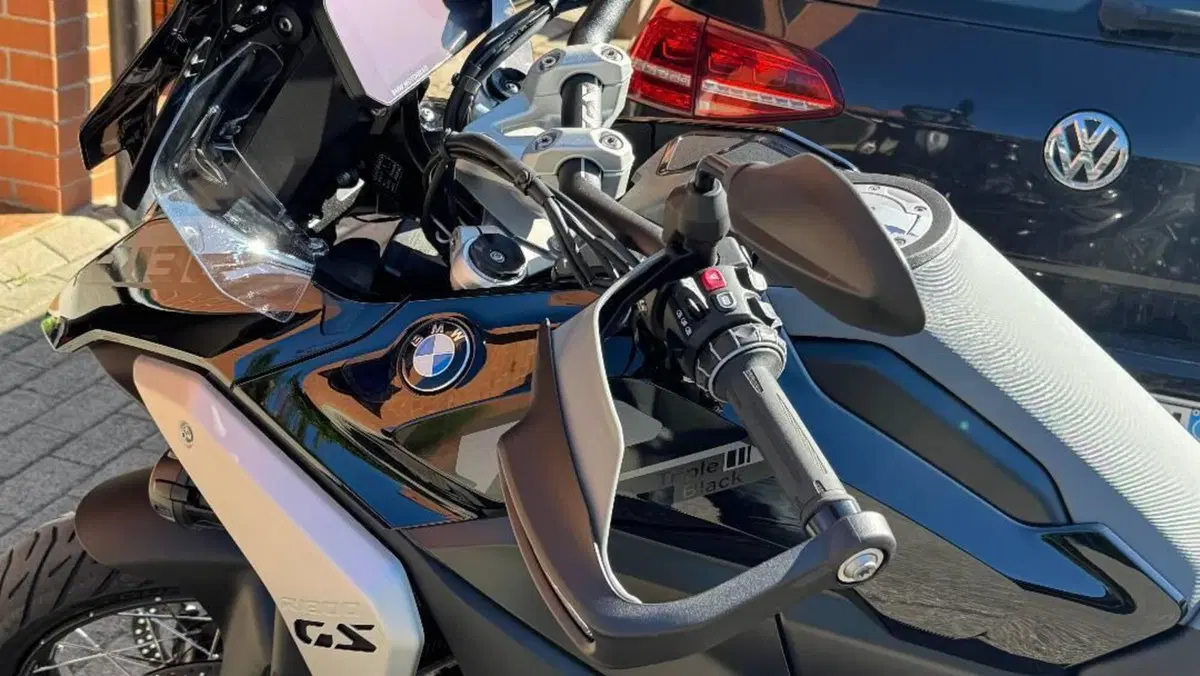 Bmw R 1300 GS Triple Black (2023 - 26)  (7)