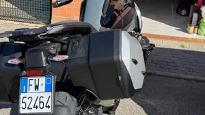 Bmw R 1300 GS Triple Black (2023 - 26)  (10)