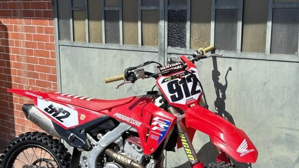 Honda CRF 250R (2024)  (3)