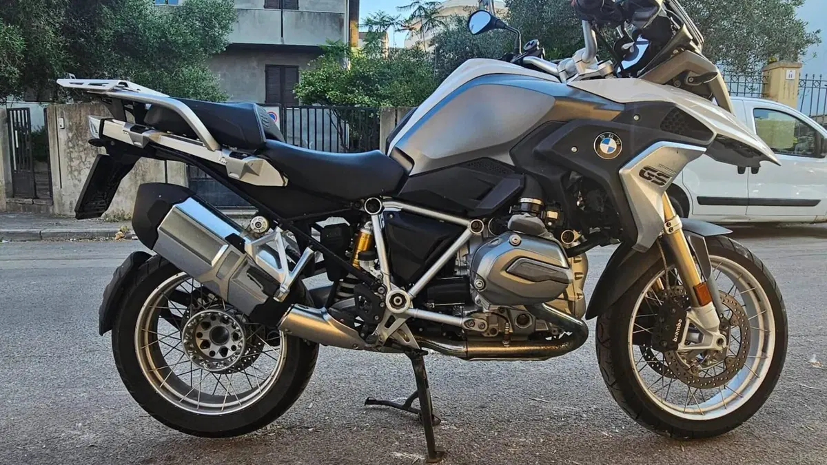 Bmw R 1200 GS (2017 - 18)  (2)