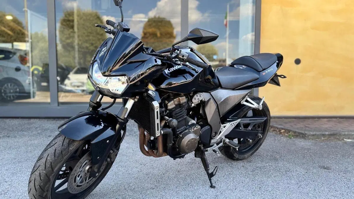 Kawasaki Z 750 (2003 - 06)  (3)