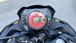 Kawasaki Z 750 (2003 - 06)  (7)